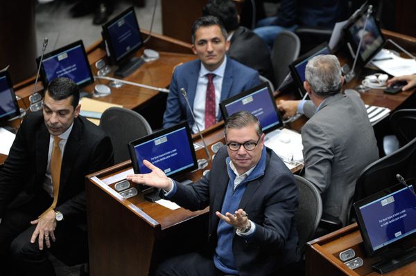 fotos de congresistas por caia de uso recreativos