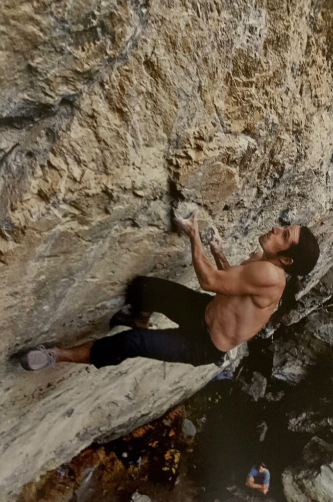 Huber, escalando la via Kommunist.