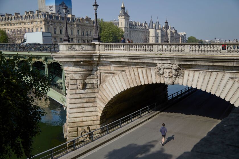Rio Sena, situada en la ciudad de Paris, en Francia.