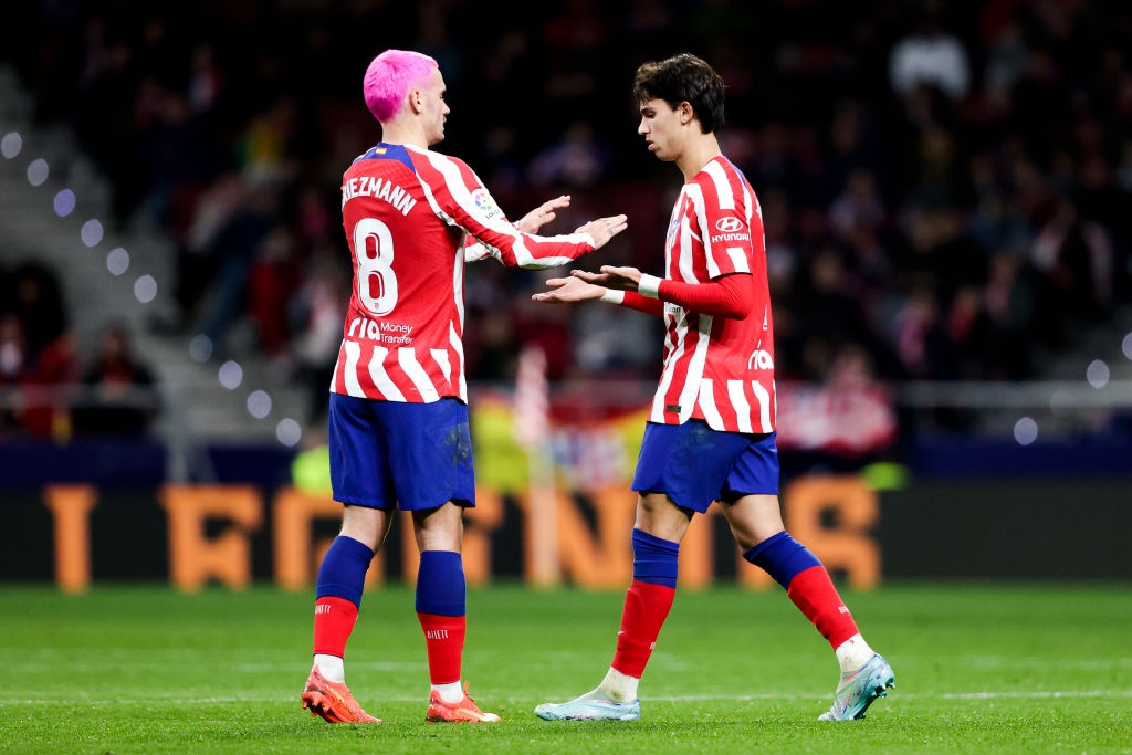 Antoine Griezmann y Joao Felix.