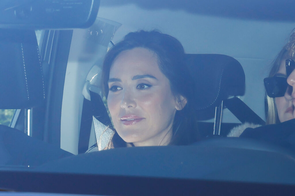 Tamara Falco entra en el Rincon el dia de su boda