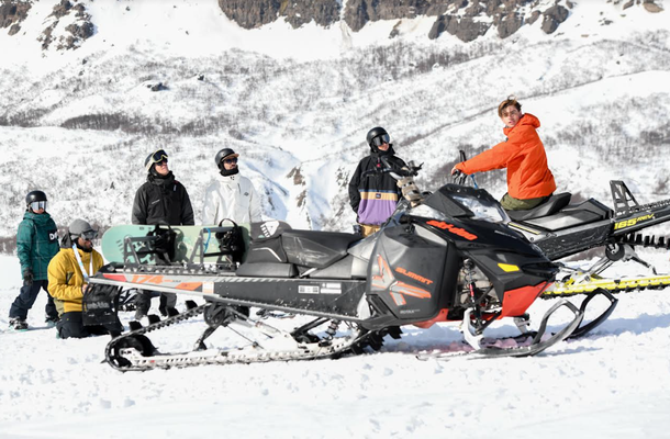 Un tour especial: los desafios del mejor equipo argentino de nieve por tres montañas distintas