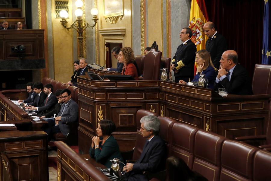 Imagen de la Mesa del Congreso en la pasada legislatura, presidida por la socialista Meritxell Batet.