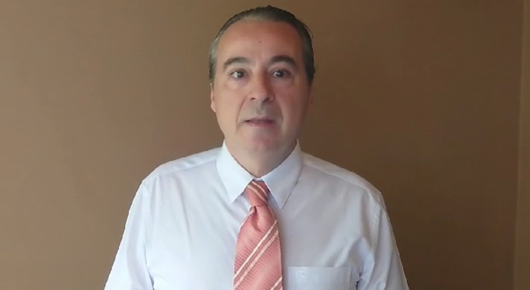 La familia de Daniel Sancho, en prision provisional en Tailandia por el asesinato del colombiano Edwin Arrieta, aseguro este jueves en un comunicado que siente