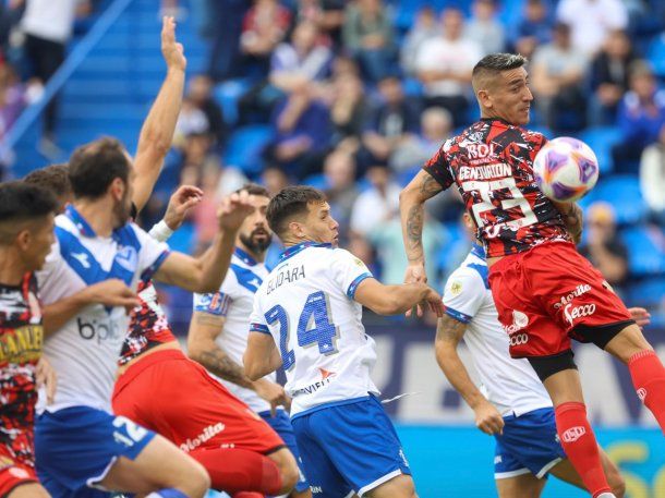 Velez vs Barracas Central por la Copa de la Liga: horario, formaciones y TV