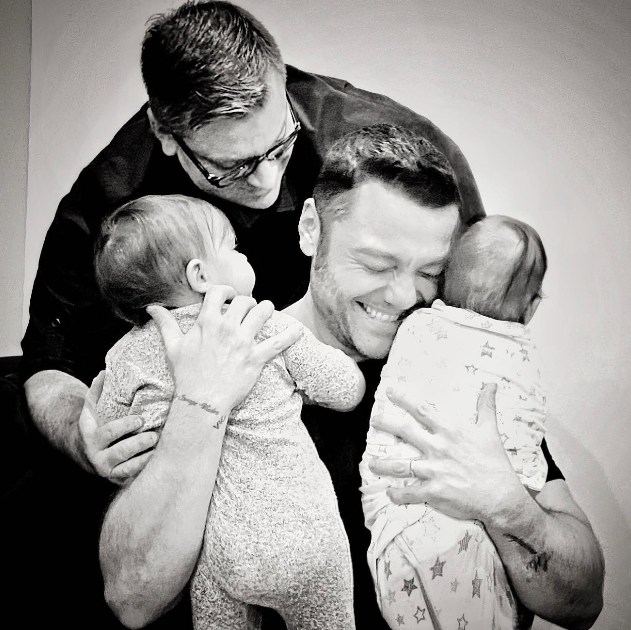 Tiziano Ferro, Victor Allen y sus hijos / Creditos: Instagram
