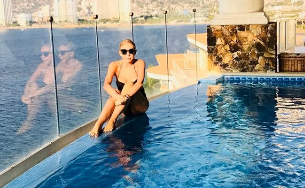 Laura Bozzo en su casa de Acapulco (Mexico).