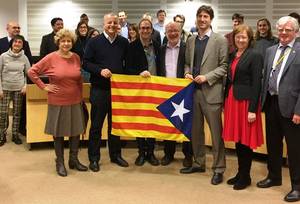 Zdanoka, con lideres independentistas catalanes.