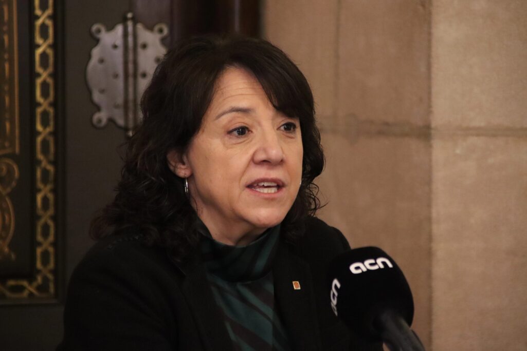 La presidenta del Parlament de Catalunya, Anna Erra