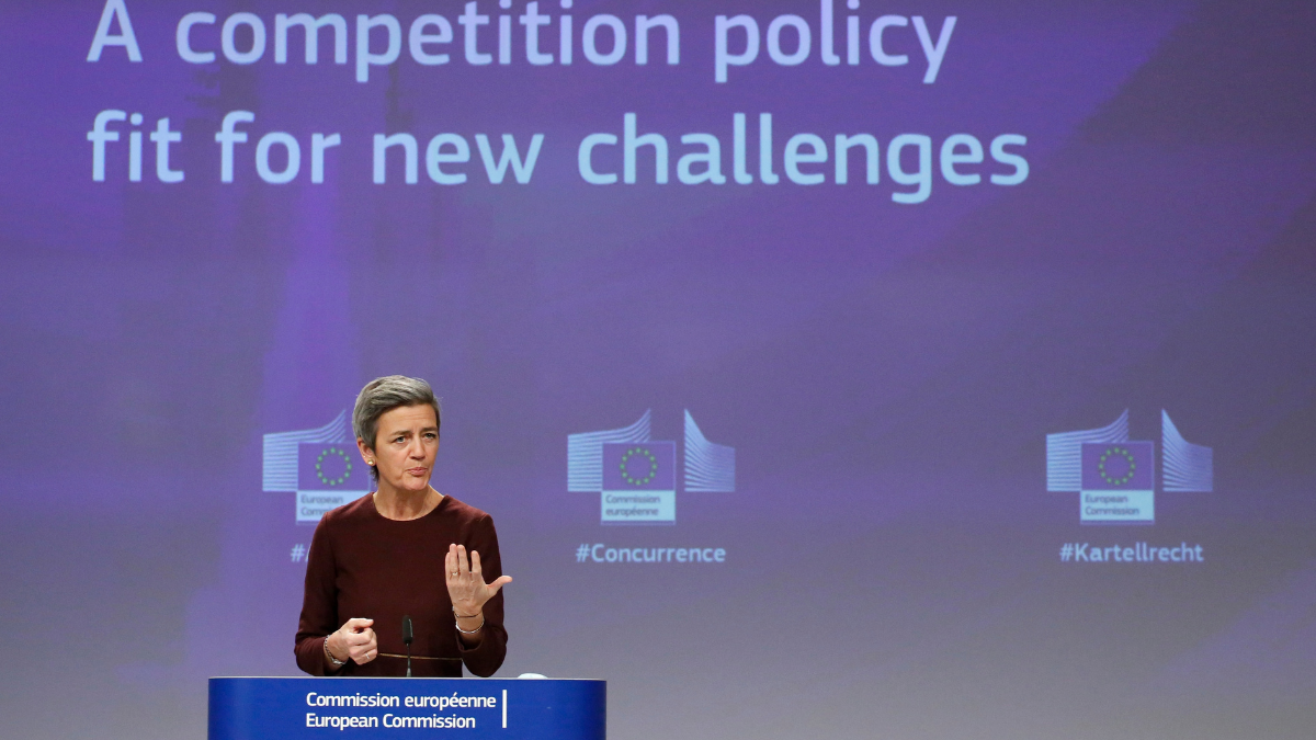 Margrethe Vestager, comisaria de Competencia, asegura que el proyecto traera consigo ofertas laborales innovadoras.
