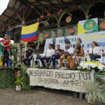 Gobierno de Colombia le pide perdón a cuatro comunidades indígenas de la Amazonía