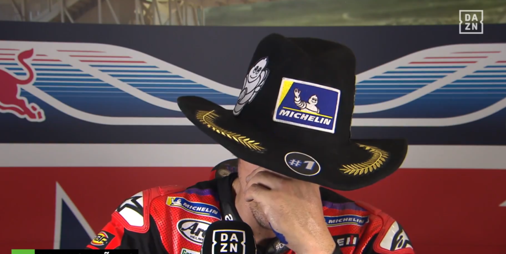 Maverick Viñales, destrozado tras su victoria en el GP de Las Americas.