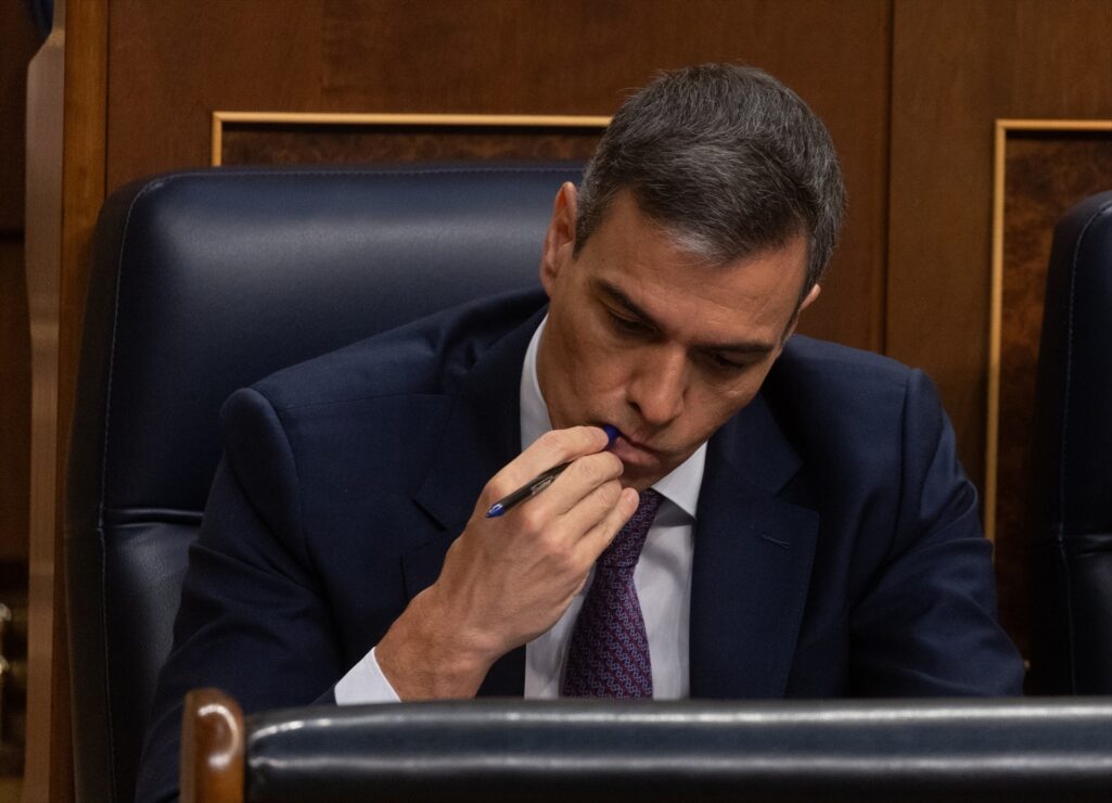 El presidente del Gobierno, Pedro Sanchez, durante una sesion plenaria en el Congreso de los Diputados.