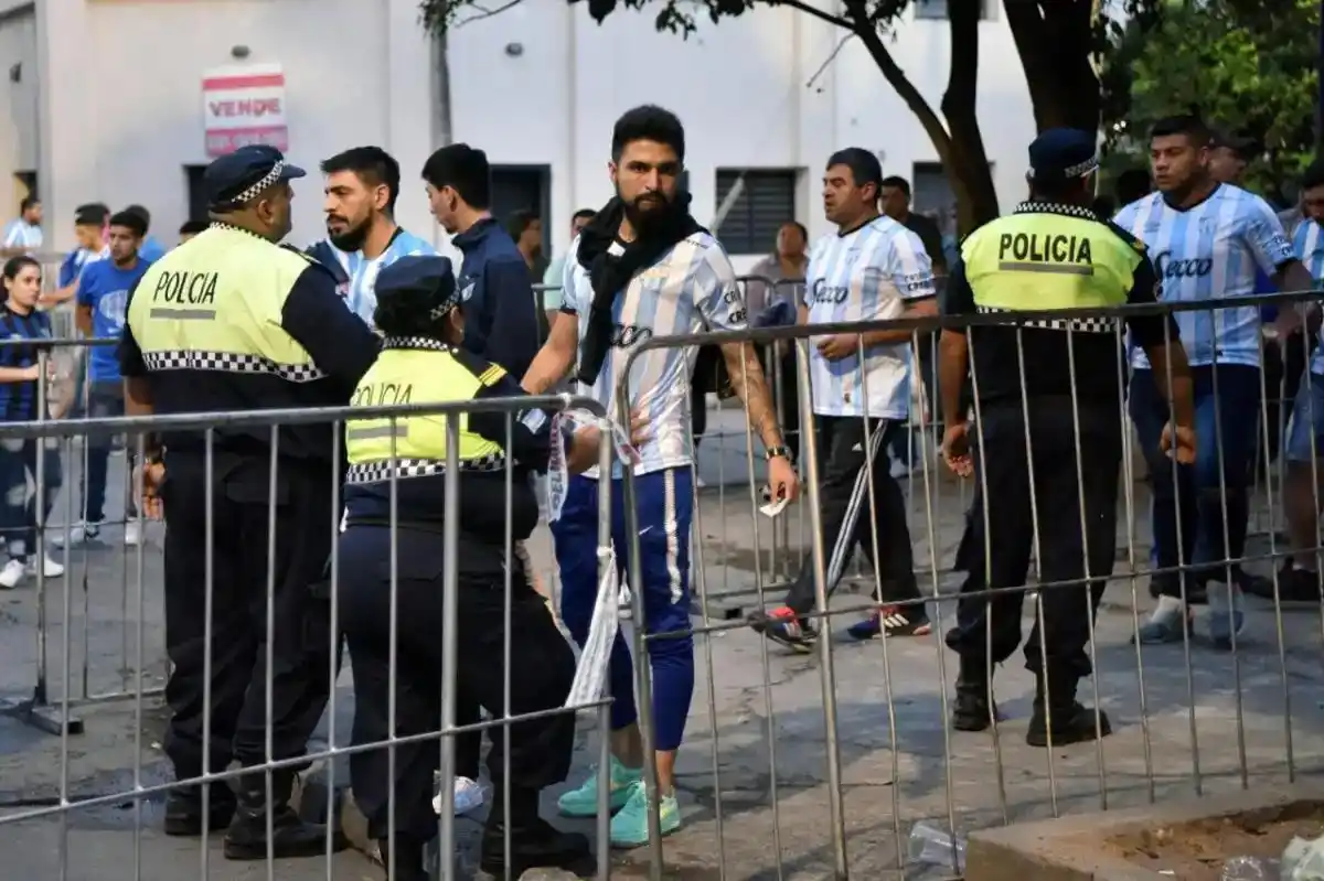 1200x799_operativo-policial-para-atleticoriver-contaria-900-efectivos-1103782-165851.webp.webp