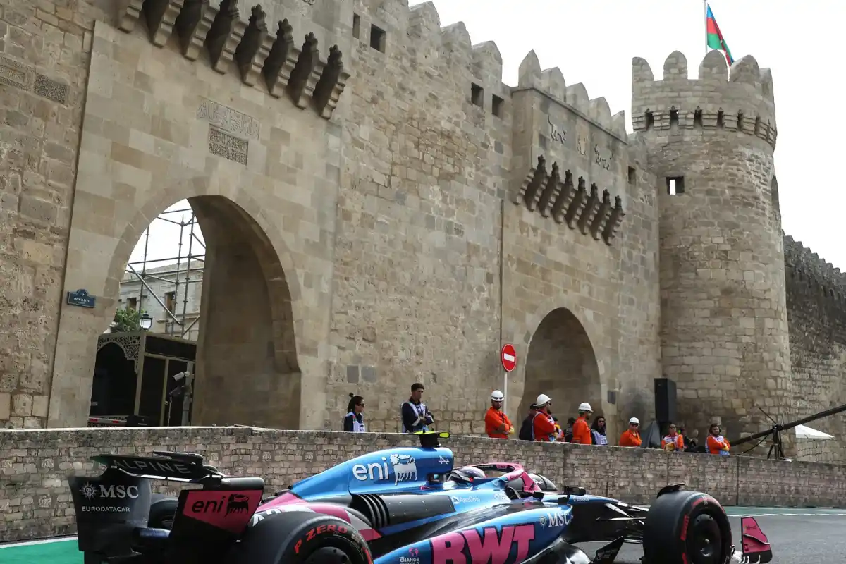 1200x800_hamilton-volo-baku-colapinto-afronta-duro-desafio-alpine-1103664-124328.webp.webp