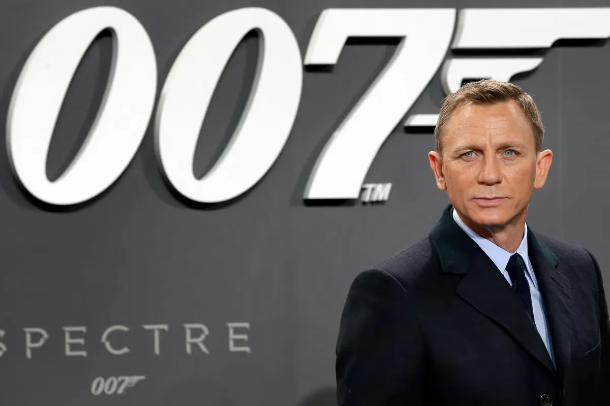 Bond 26